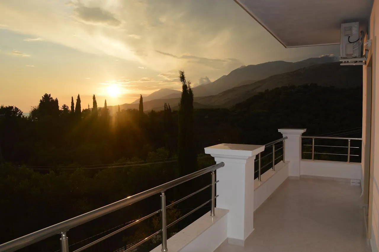 Mihalis Apartments Himare Albania